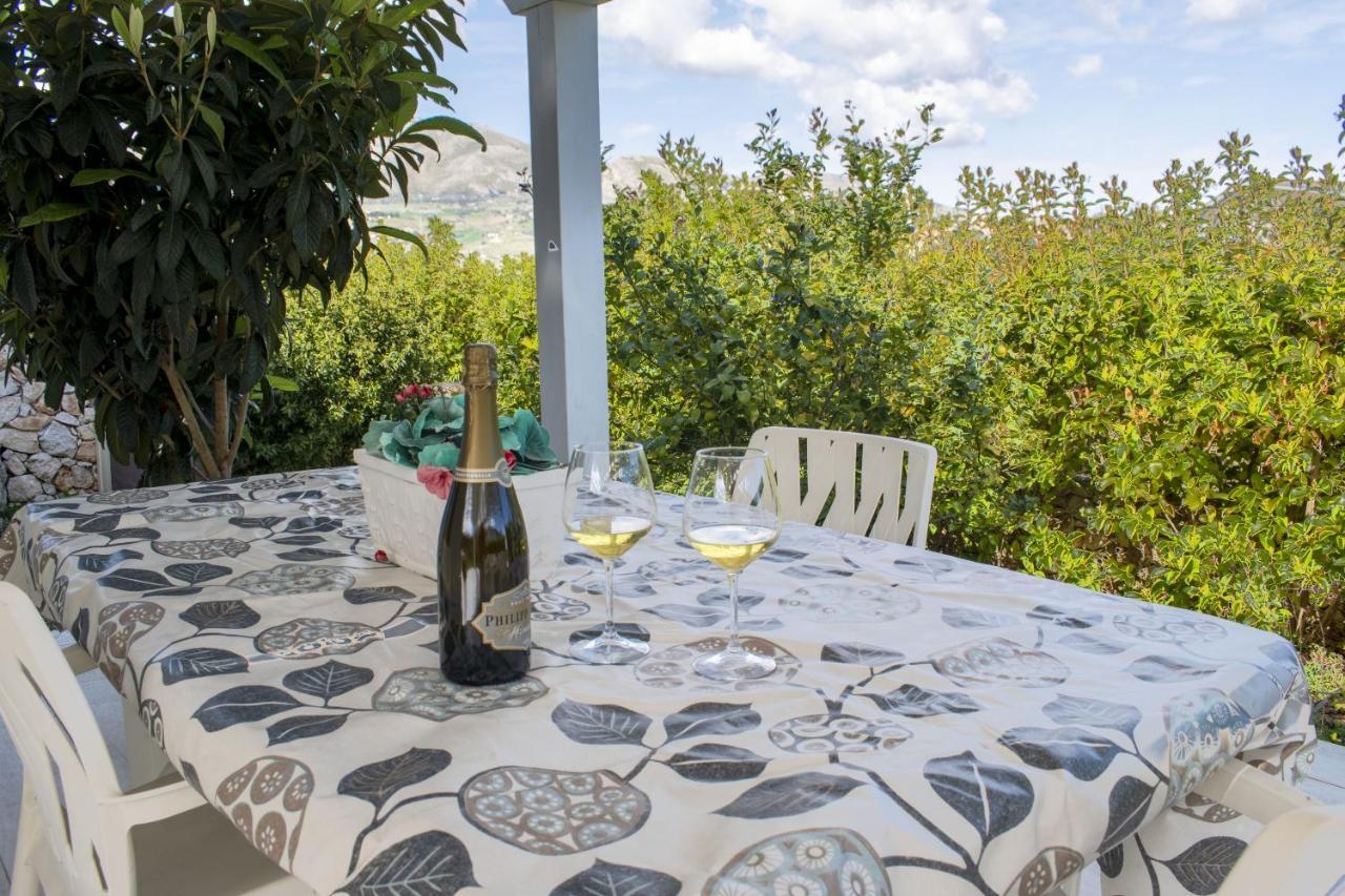 Borgo Aranci - Villa Tulipano Castellammare del Golfo Esterno foto